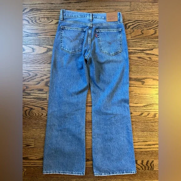 Levi’s Baggy Boot Jeans - Picture 2 of 5